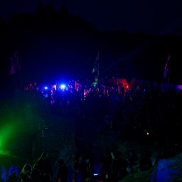 2023 - party - 000525